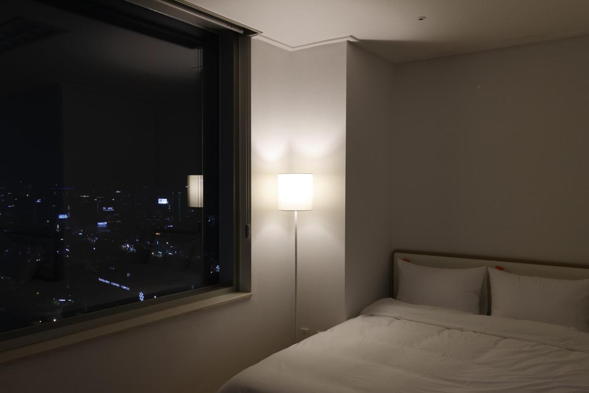 "Grand Opened" Maxtyle Guesthouse Dongdaemun Seoul Exterior photo