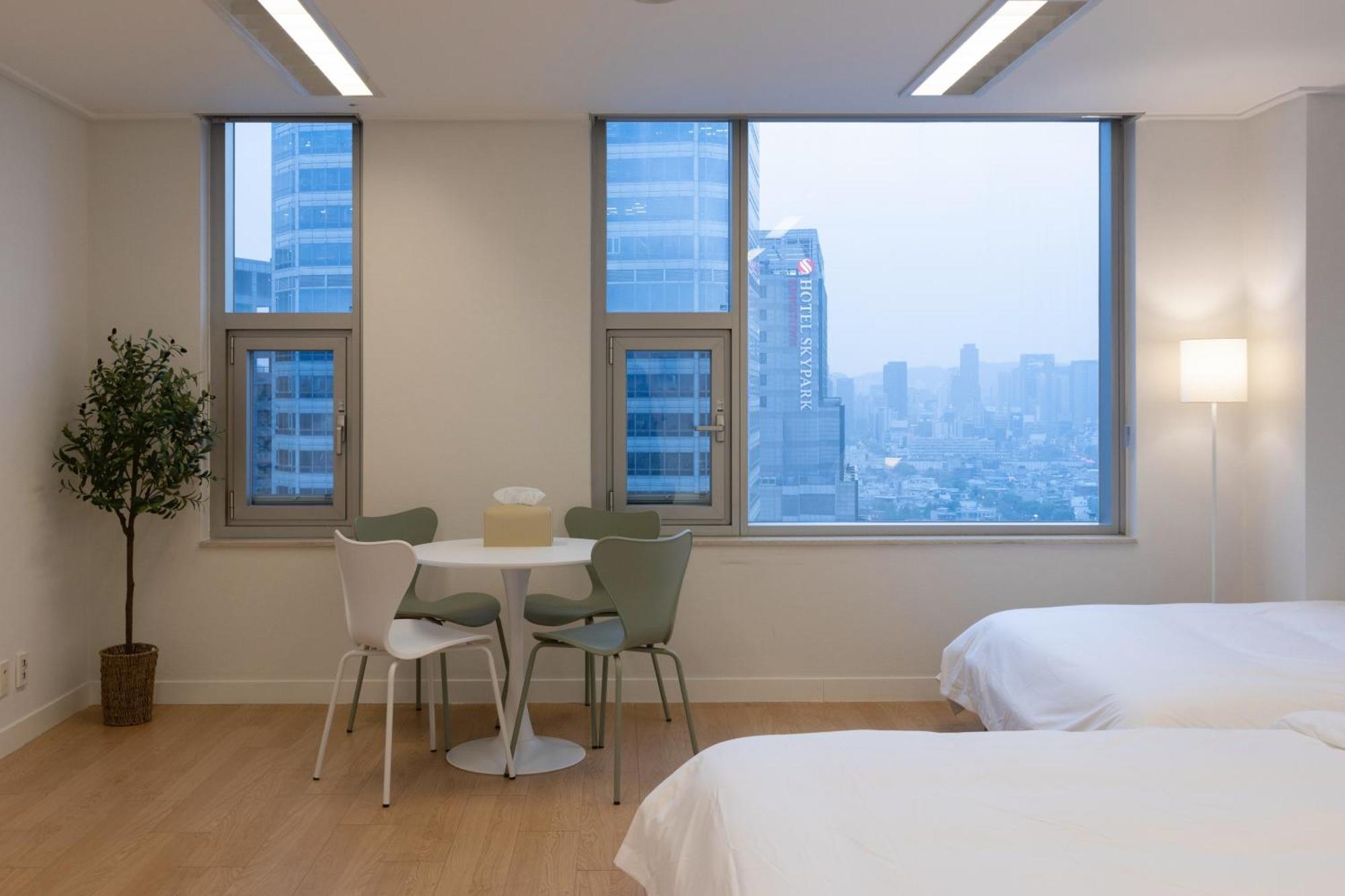 "Grand Opened" Maxtyle Guesthouse Dongdaemun Seoul Exterior photo