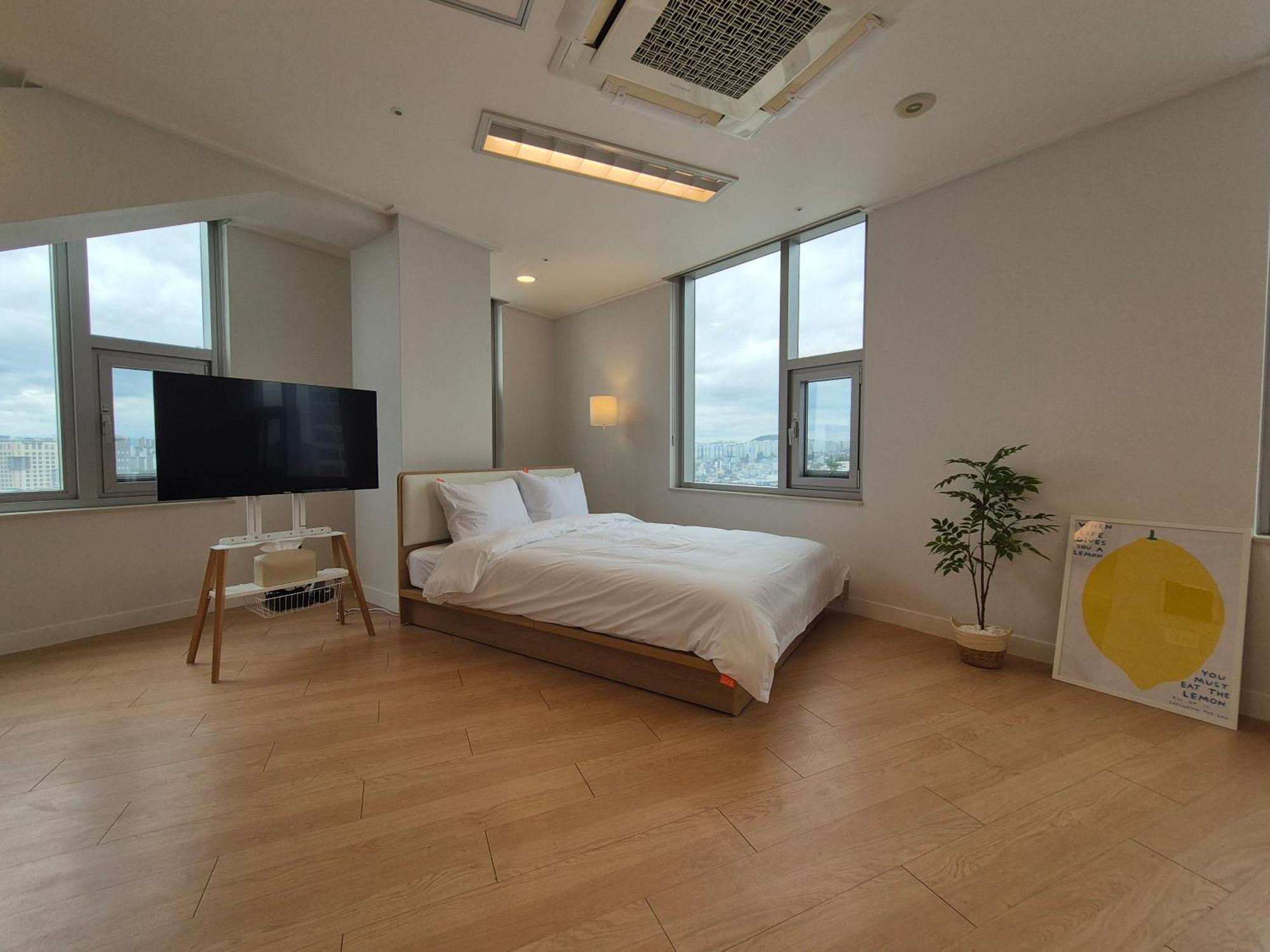 "Grand Opened" Maxtyle Guesthouse Dongdaemun Seoul Exterior photo