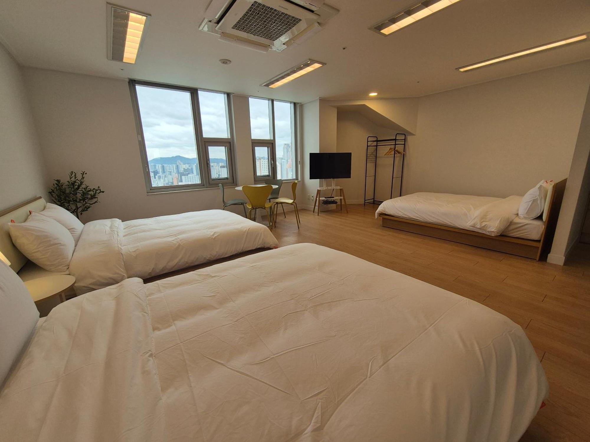 "Grand Opened" Maxtyle Guesthouse Dongdaemun Seoul Exterior photo