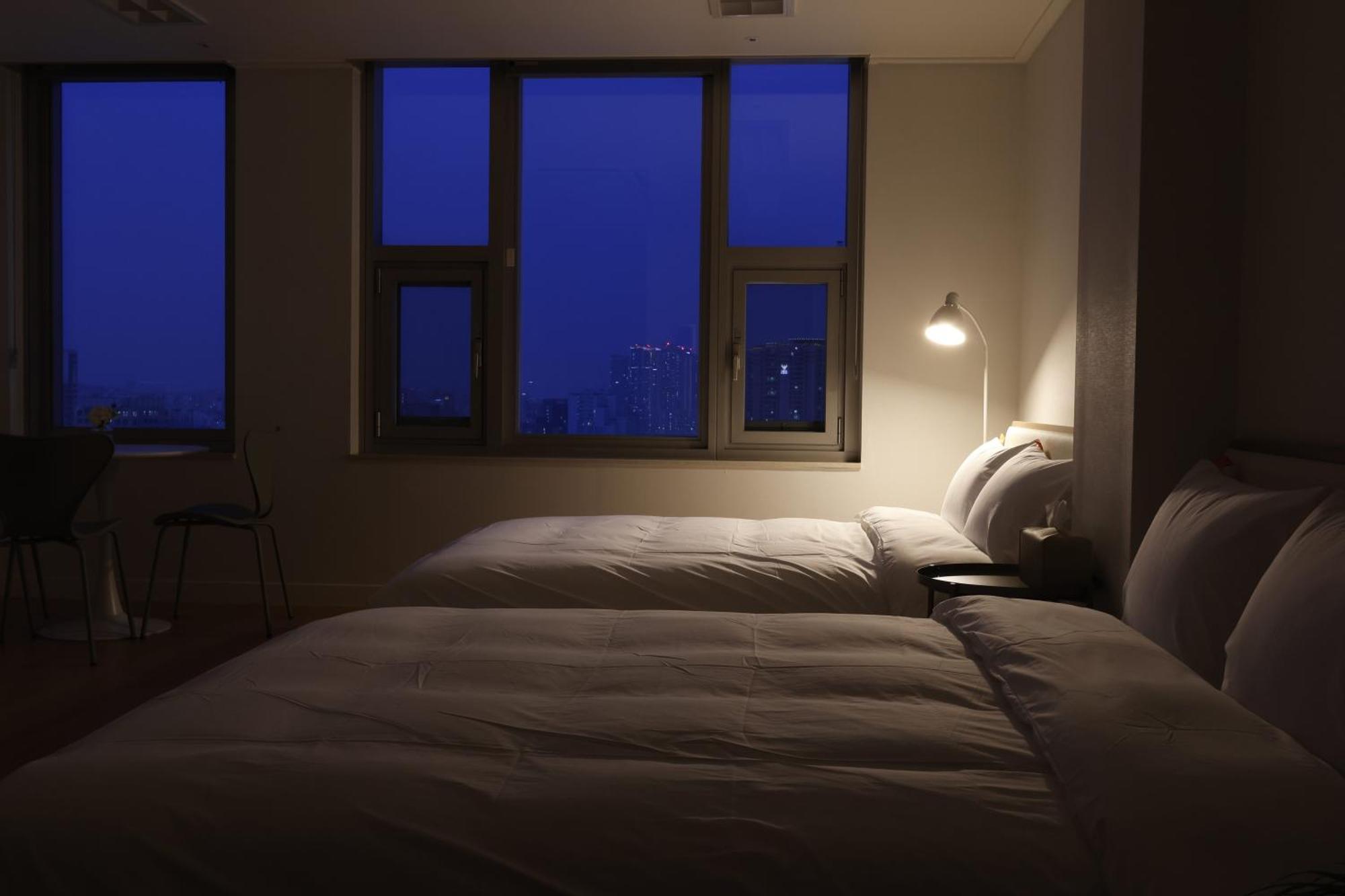 "Grand Opened" Maxtyle Guesthouse Dongdaemun Seoul Exterior photo